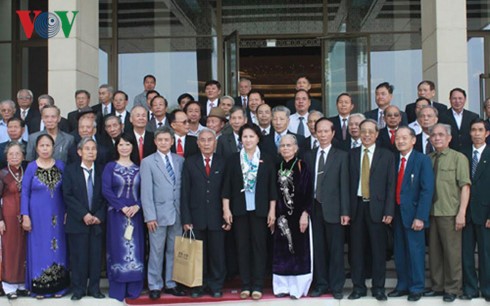 Нгуен Тхи Ким Нган приняла делегацию пенсионеров провинции Тхайбинь - ảnh 1